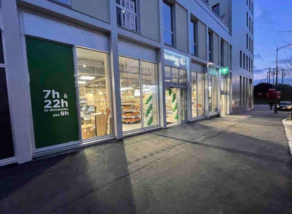 Quai Sud - Gare, 100 M2, Parking, Wifi, Superette, Lave Linge Apartment Angers Luaran gambar